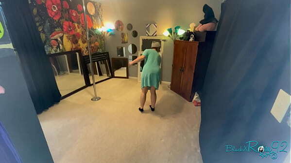 Vacuuming Carpet Powder