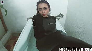 Pulses blackout neoprene garment extreme lung retention