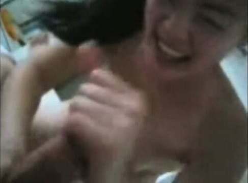 Intimate Indonesian Oral Delight (Apologies Poor Quality)