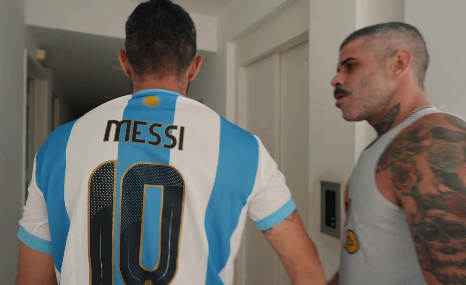 Brazilian Neighbor Uses Hard Over Building