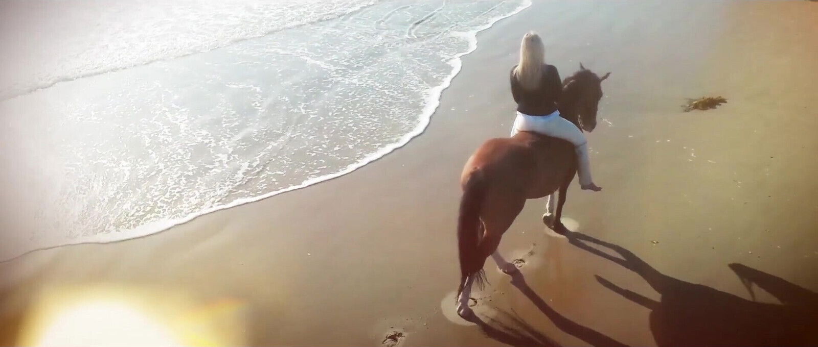 Blonde nasty girl loves touch pussy