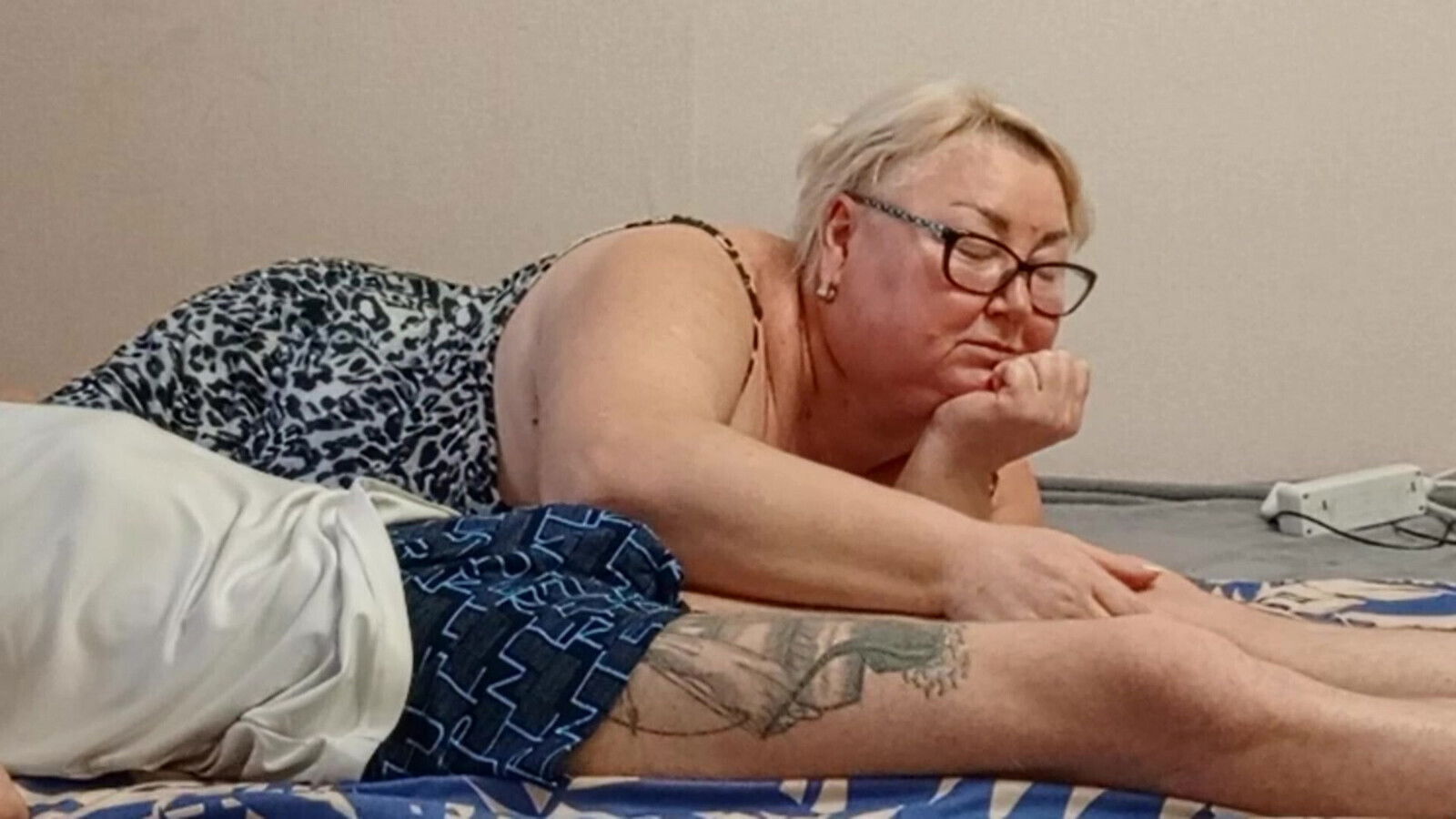 cumming from deep blowjob neighbor's mouth