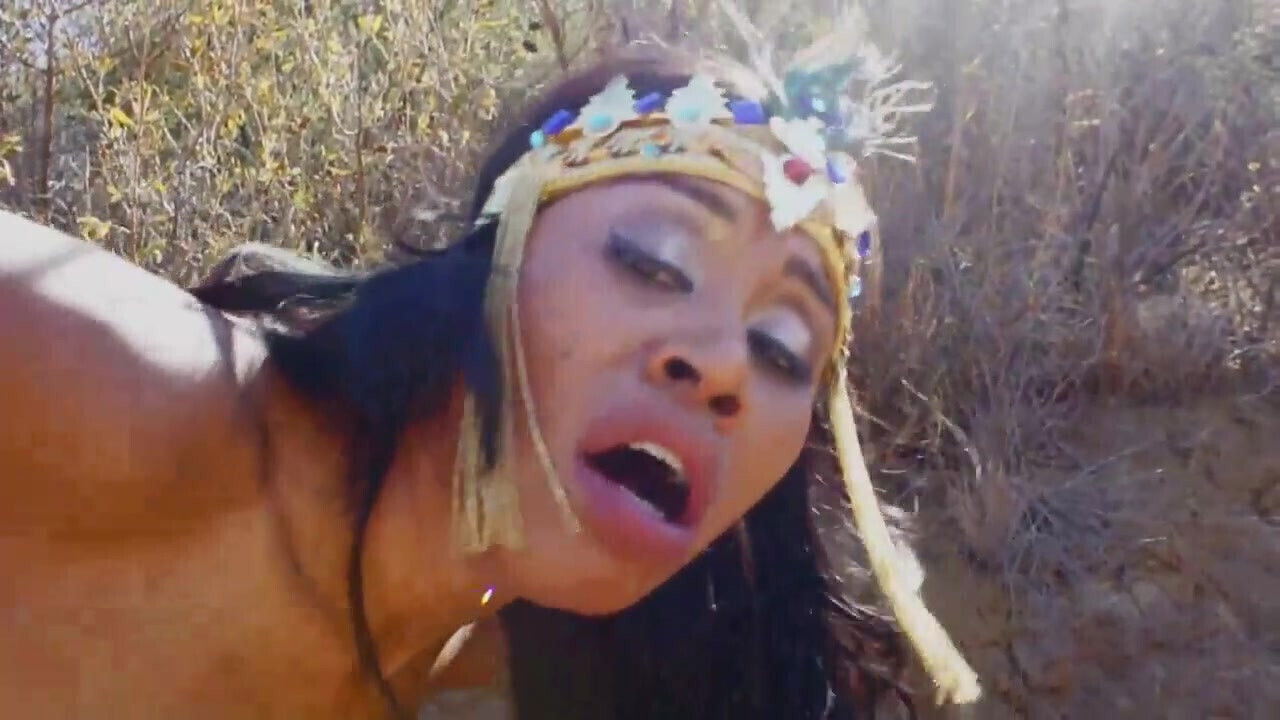 outdoor fuck slut eager suck