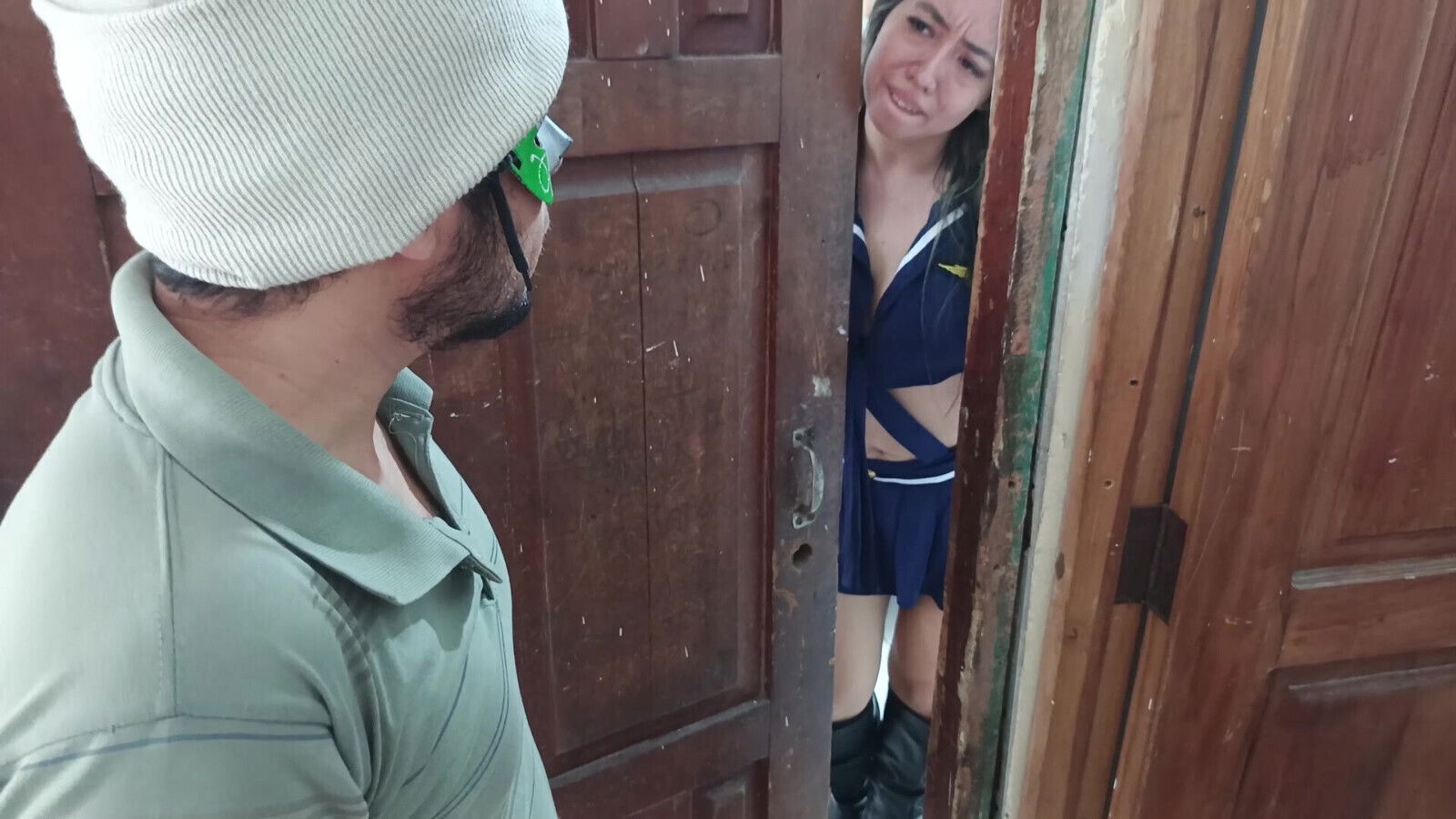 Don't tell stepmother, please! I'll give something very special delicious.