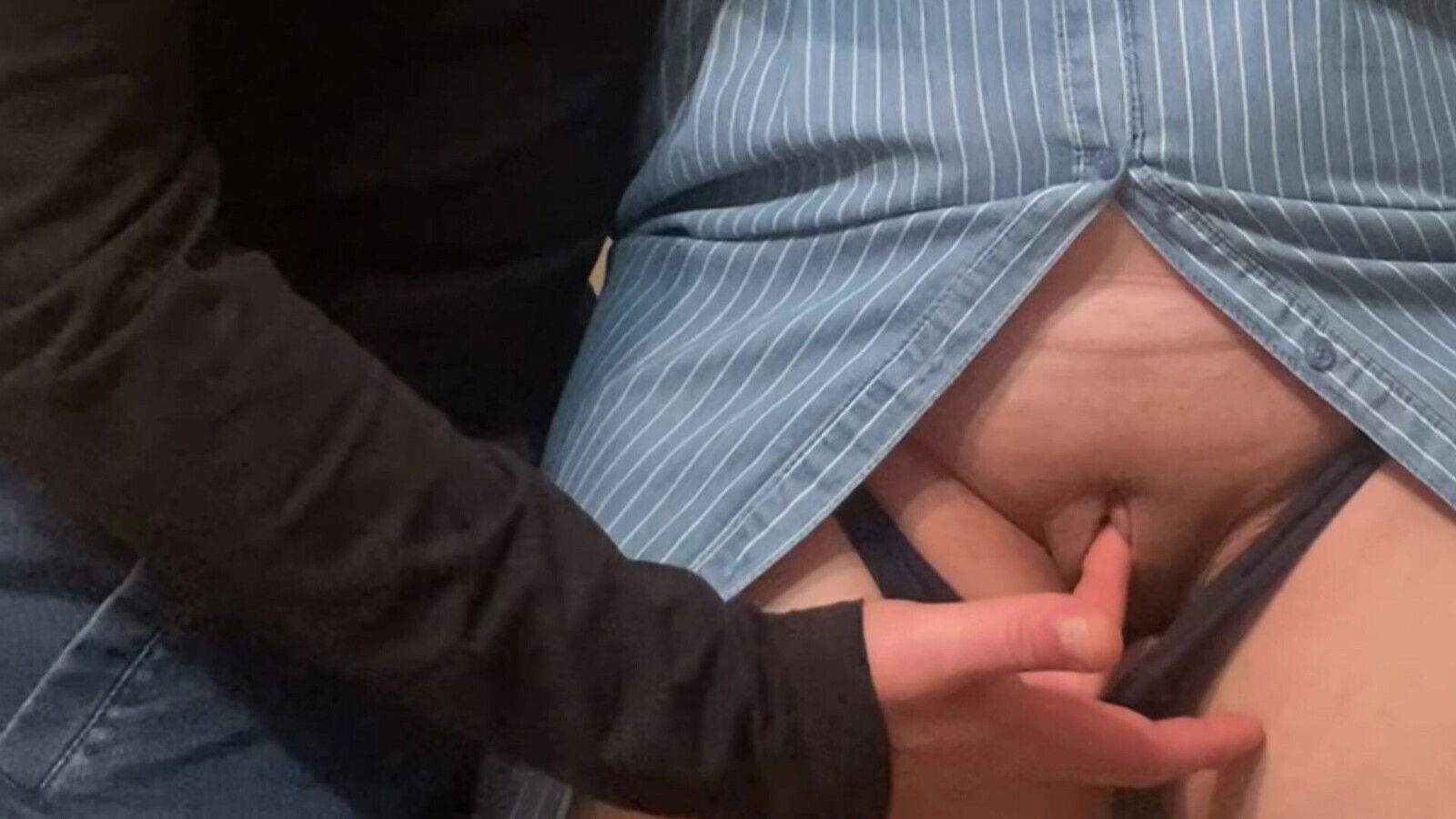 OMG!!! Stranger Rubs Dick Fingered Pussy Subway