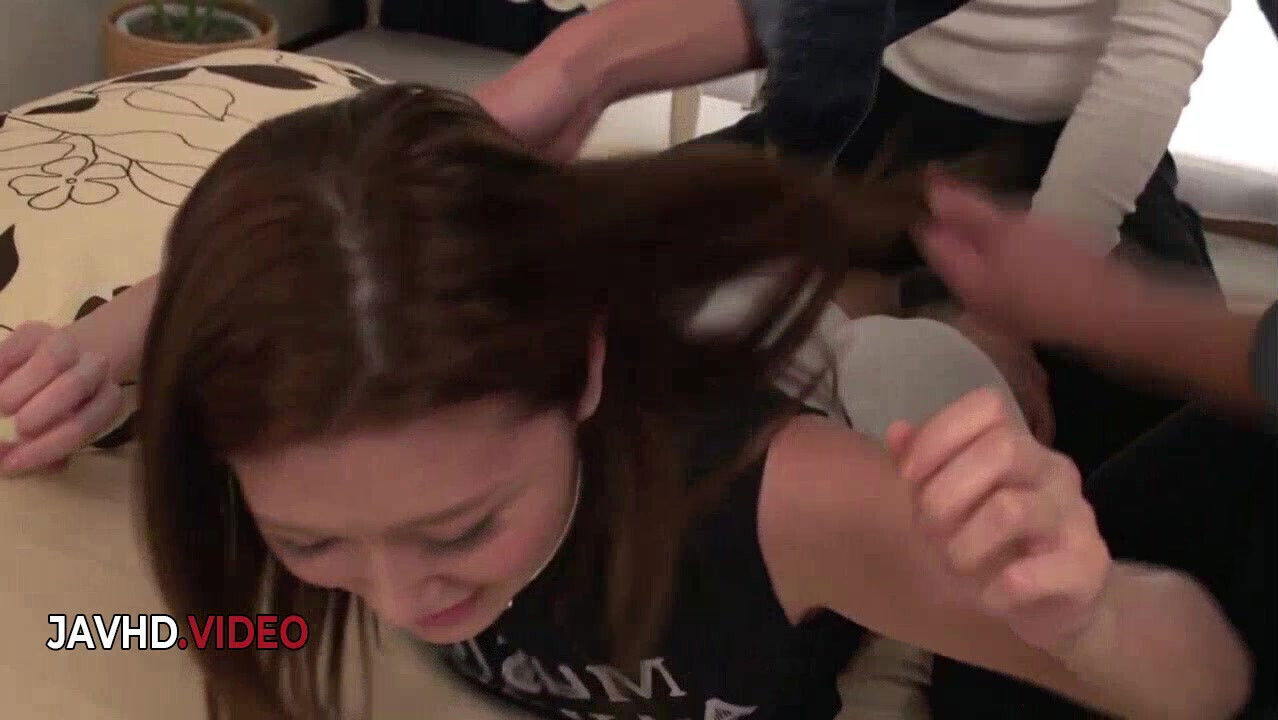 Wild Star Mona Takes Dudes Steamy Hardcore Orgy Scene