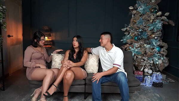 Girlfriend cheated after boyfriend behind back without condom Merry Christmas!