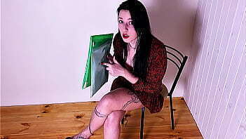 Wife came argue with creditor fucked