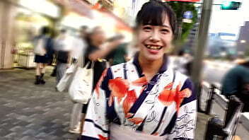 パート1【ガチ恋100％コンカフェ嬢】キュルキュルお目目とスレンダーボディでおじさんを刈りまくる小動物系美女登場！