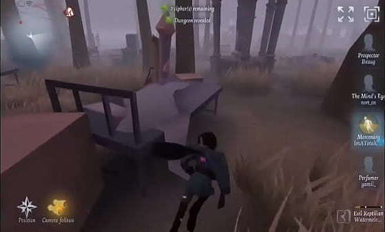 Jovencito militar coge viejo lesbiano