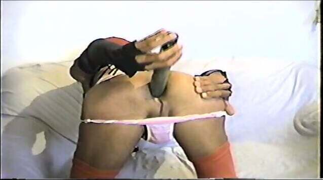 liso adora duro socando