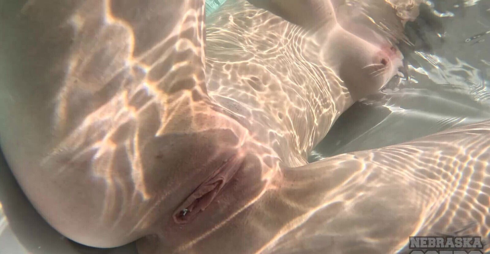 Skinny teen Mary Moon wanking pussy pool sensual solo action