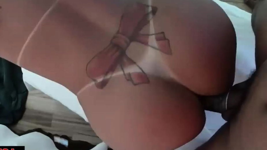 Sabrina Rabanne numa cena sexo intenso amador