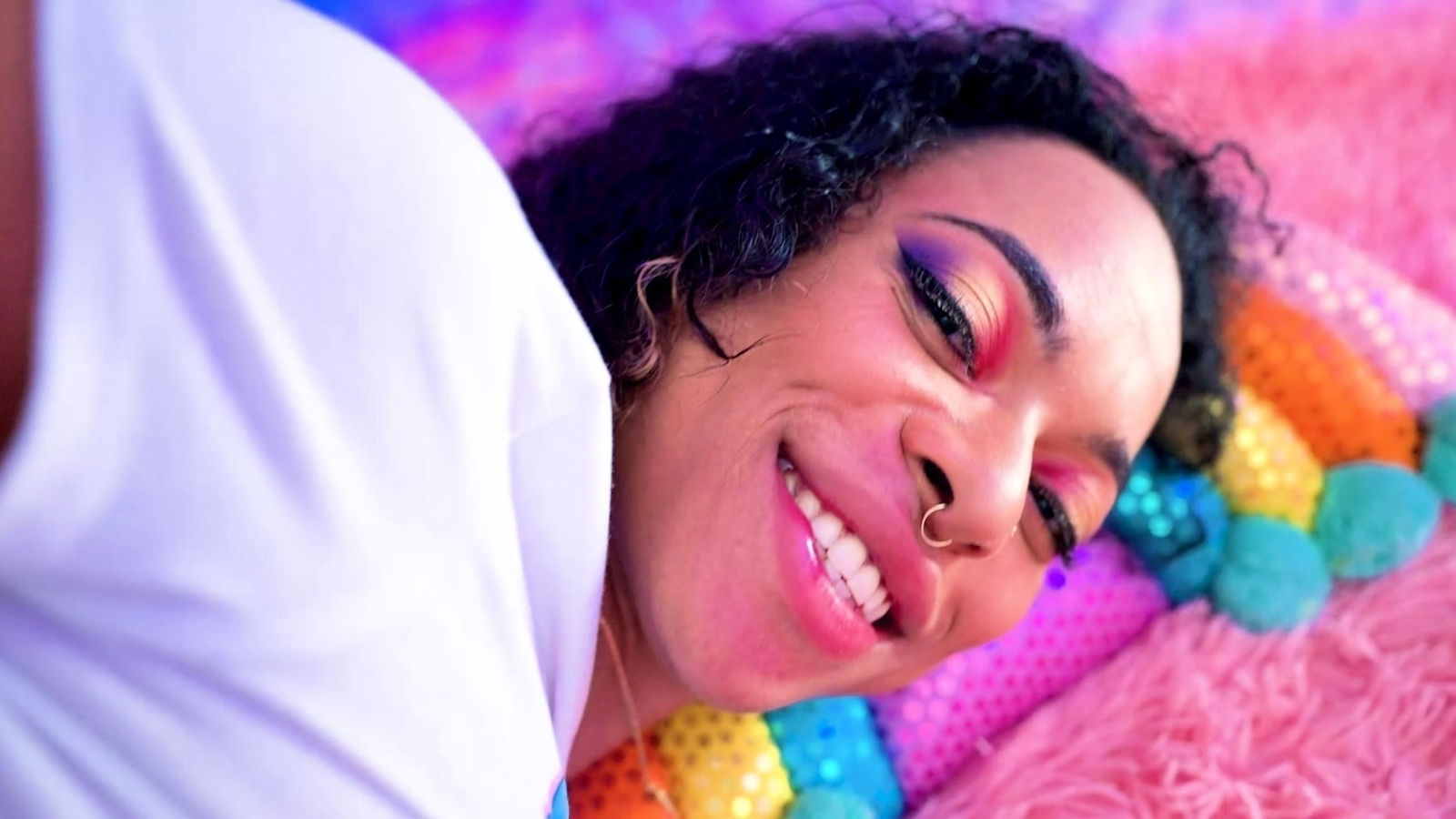 INSERTED Valentina's sucking delight