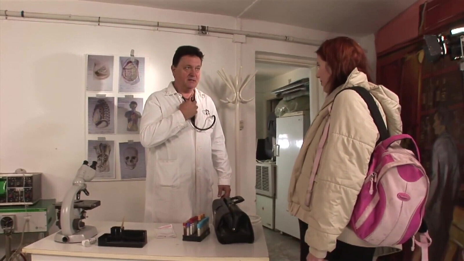 Degenerate redhead pregnant slut fuck ambulatorium