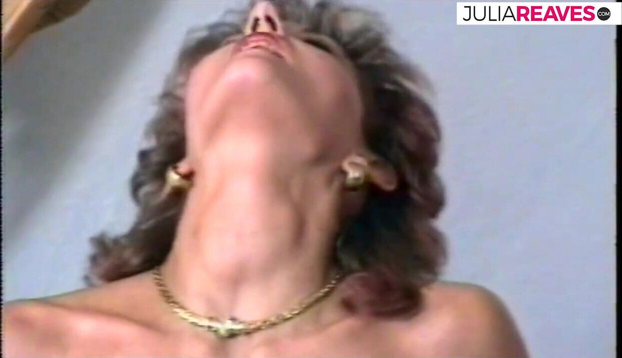 Casting dildo deep pussy