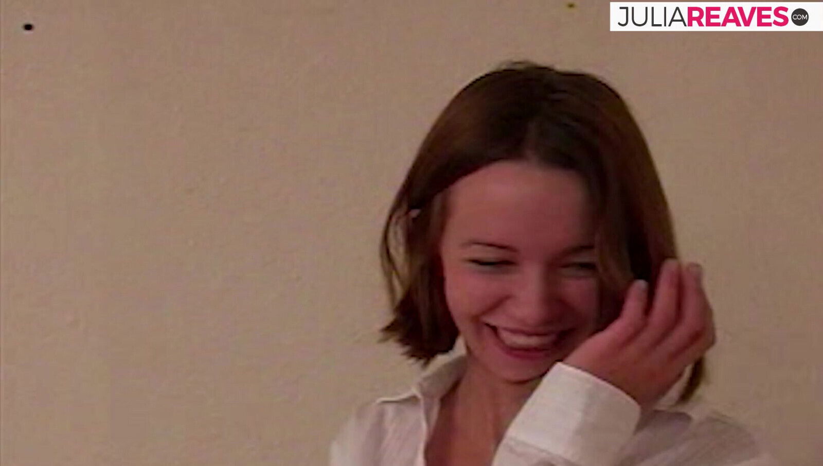 Sexy girls kiss each other deeply them fuck with chunky dildo