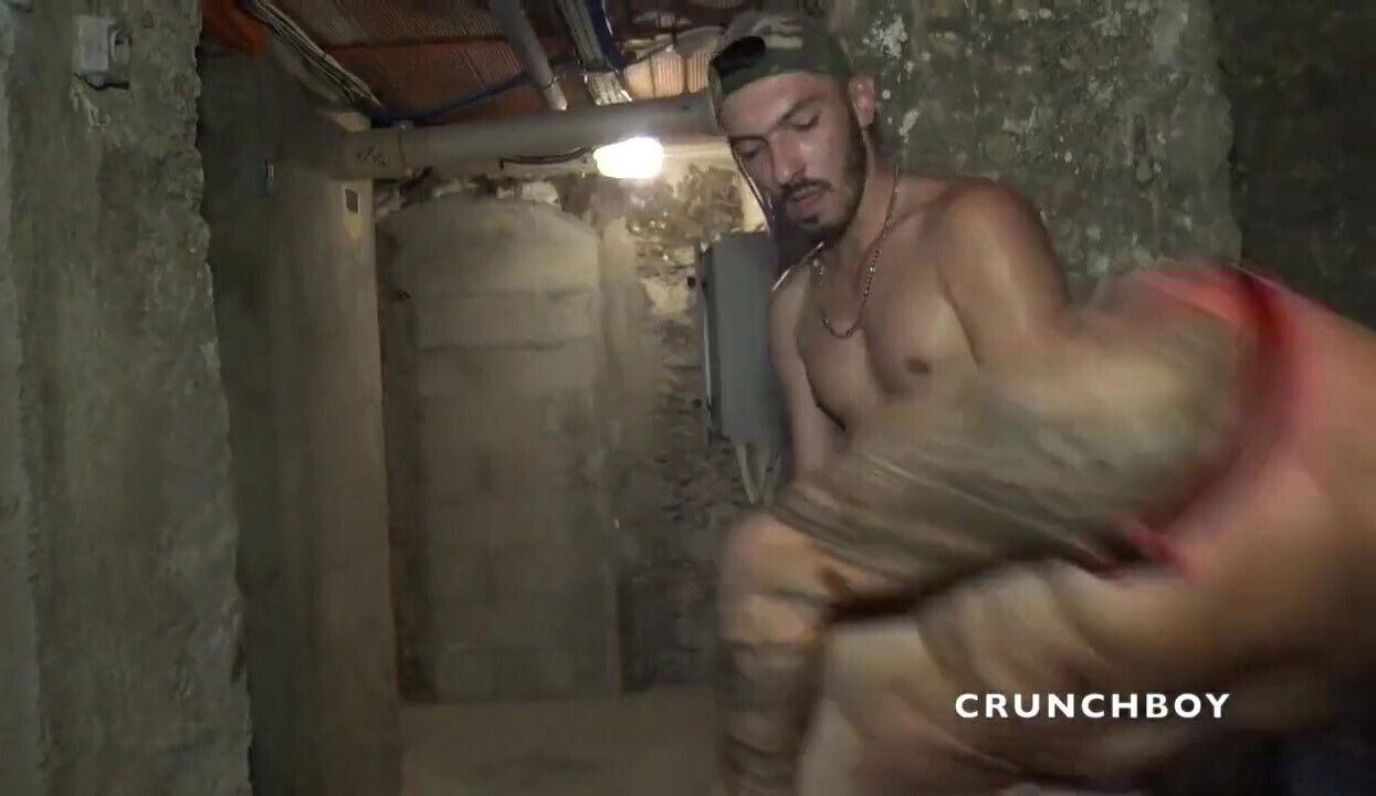 Luigi fucked straight