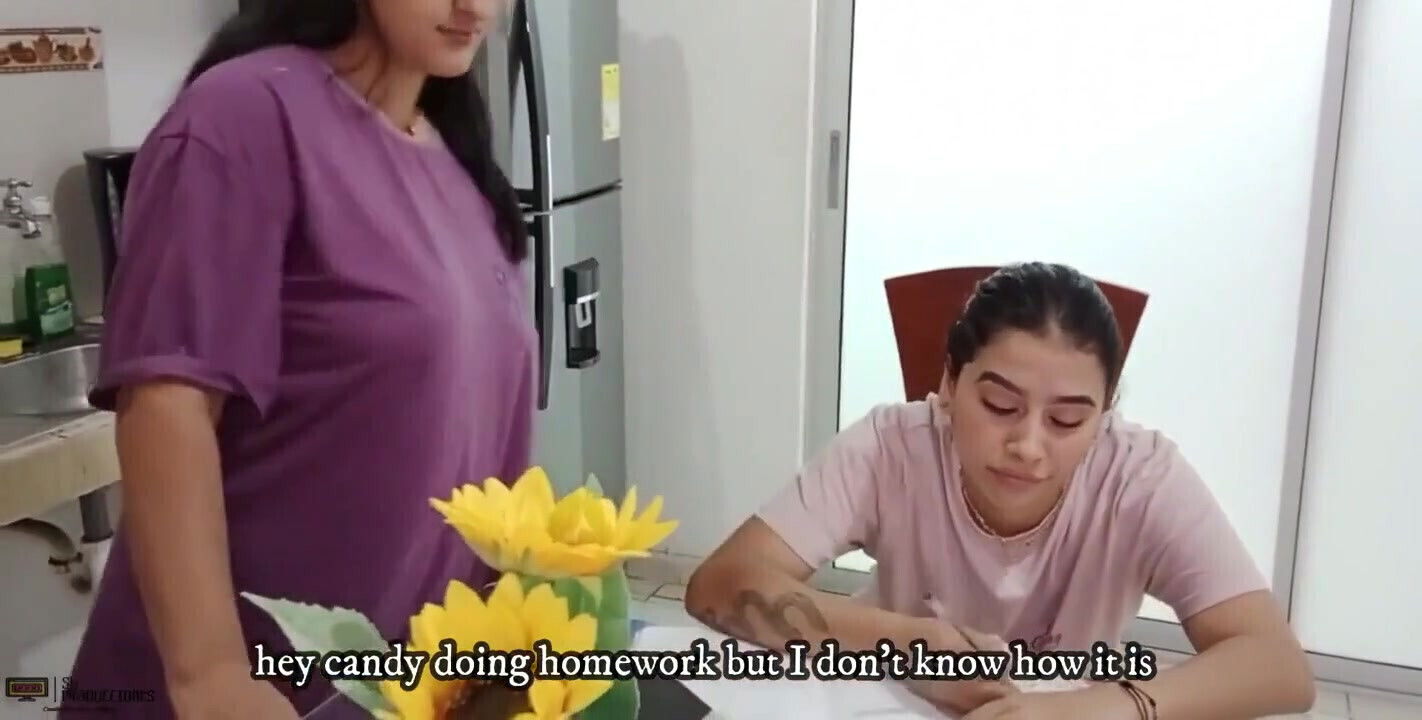 Latina Lesbian Stepmom Asks Beautiful Stepdaughter Fuck Pussy