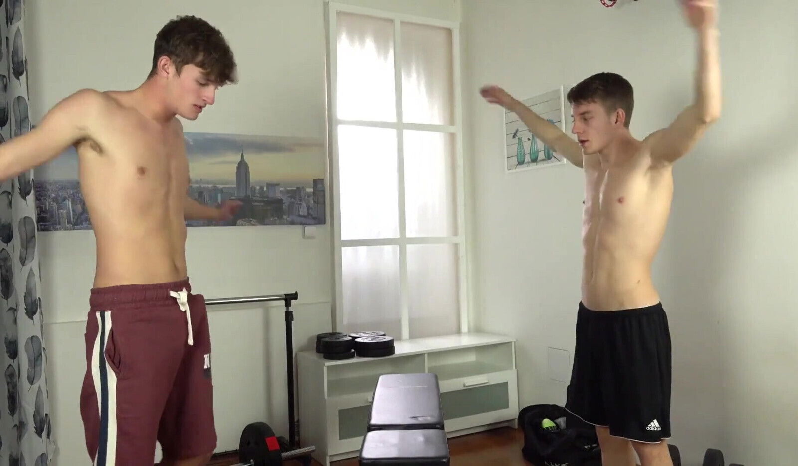 Sport, shower between twinks