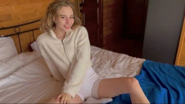 Homemade Porn with Gorgeous Zxlecya Inside