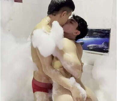 ENJOYING THIS THICK FROM THIS COLOMBIAN WEBCAM