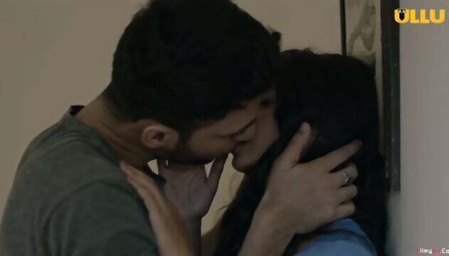 House Owners romance with young caretaker girl