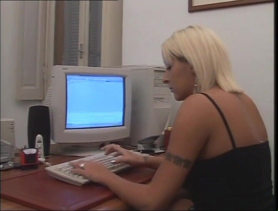 Fantastic Sexy Secretaries Fucked Mature Amateur Cocks (full Movie)