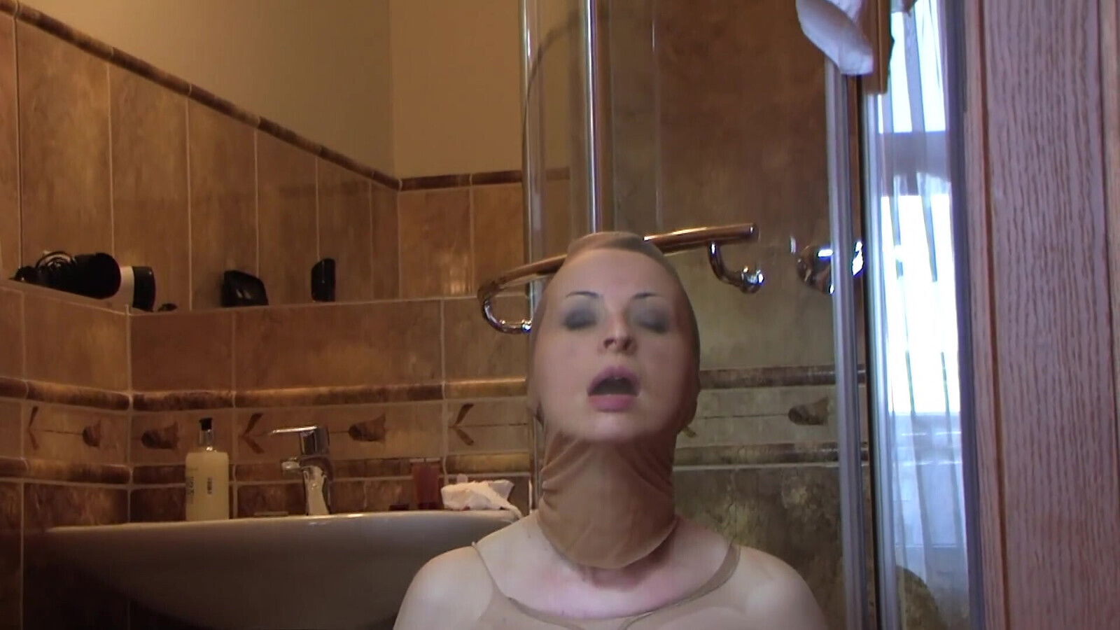 Nylon encasement pissing