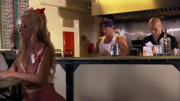 Hillary Scott Gets Fucked Wrestler Boyfriend