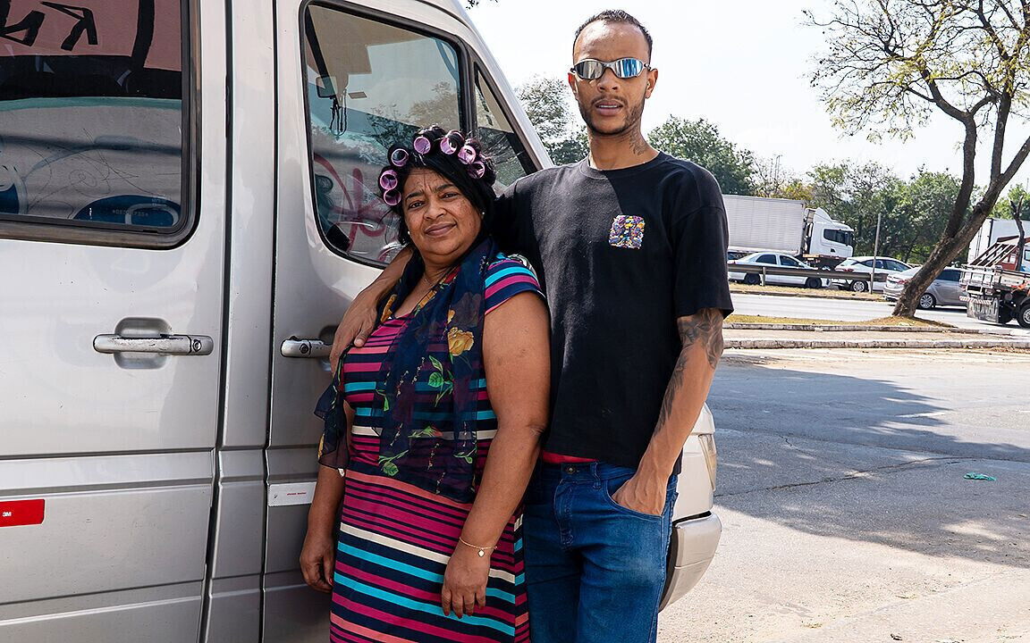 Extreme Mature Fucked While Driving