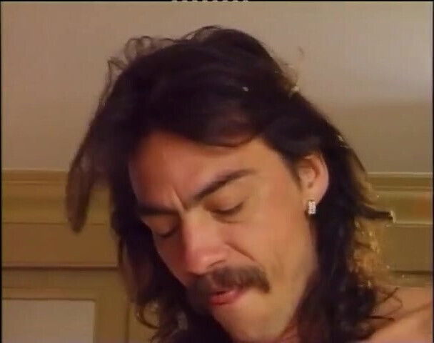 Lustful threesome with horny Thai girl