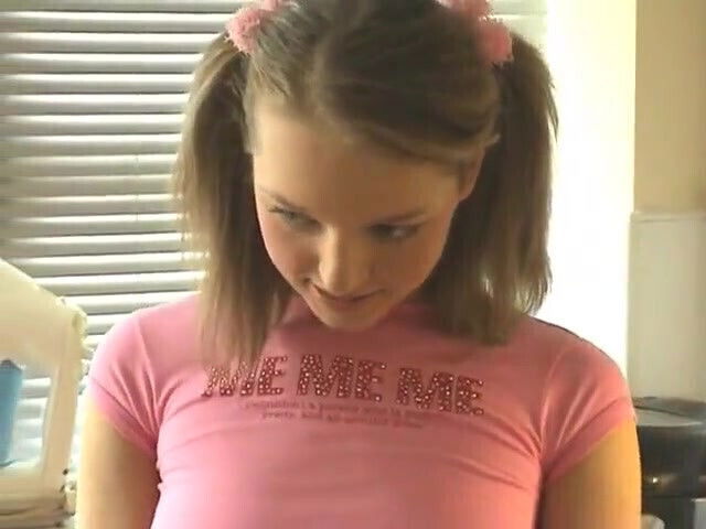 Britney Intimacy... Banana Cream