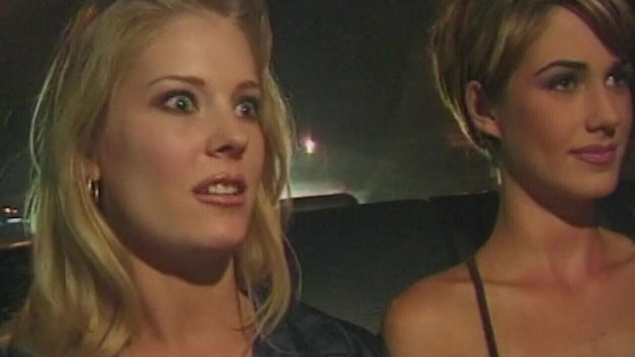 sündige Neugier überschreitet jede Grenze wenn alle