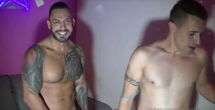 2357 Sexy Latino Juan Perez Fucked Pornstar Viktor