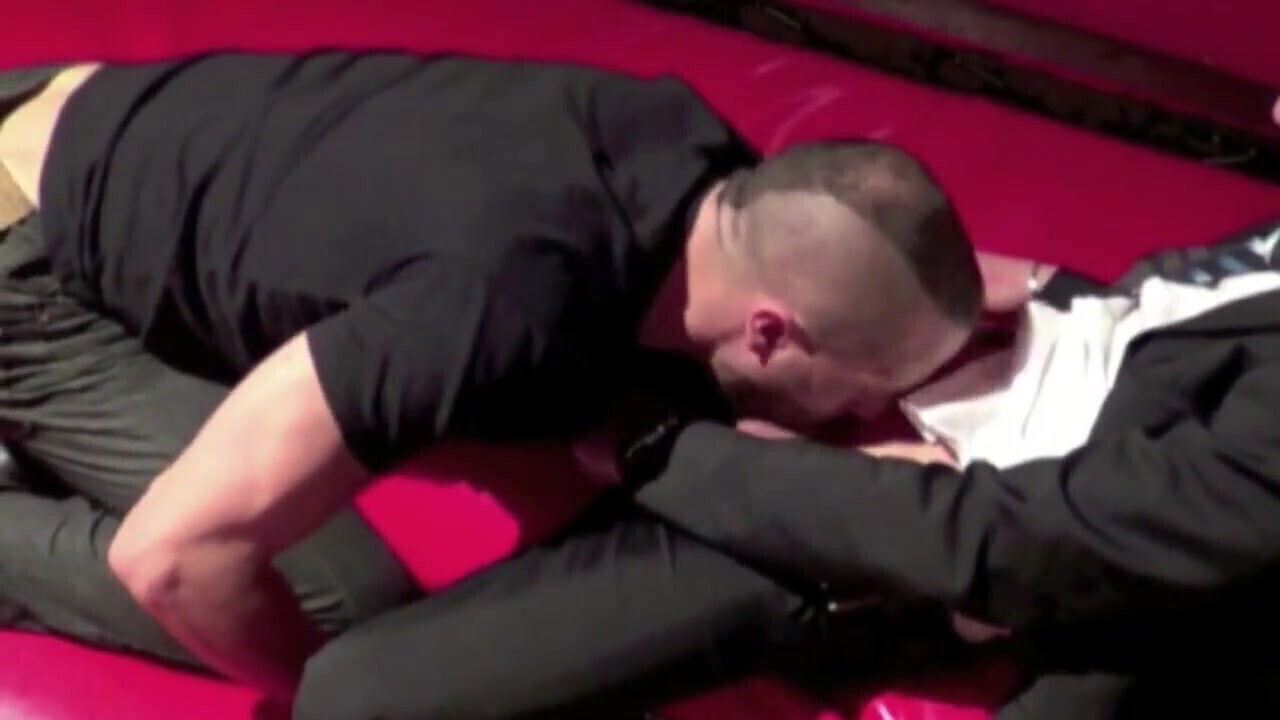 Tony Axel fucked yougn striaght worker