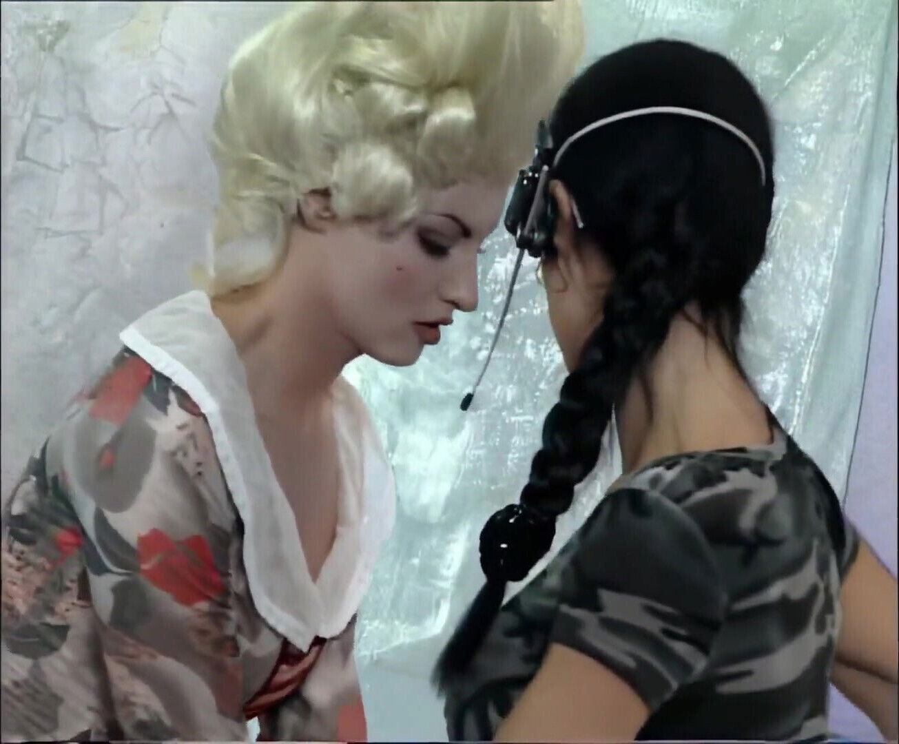 Venere Bianca Lesbian Lost World