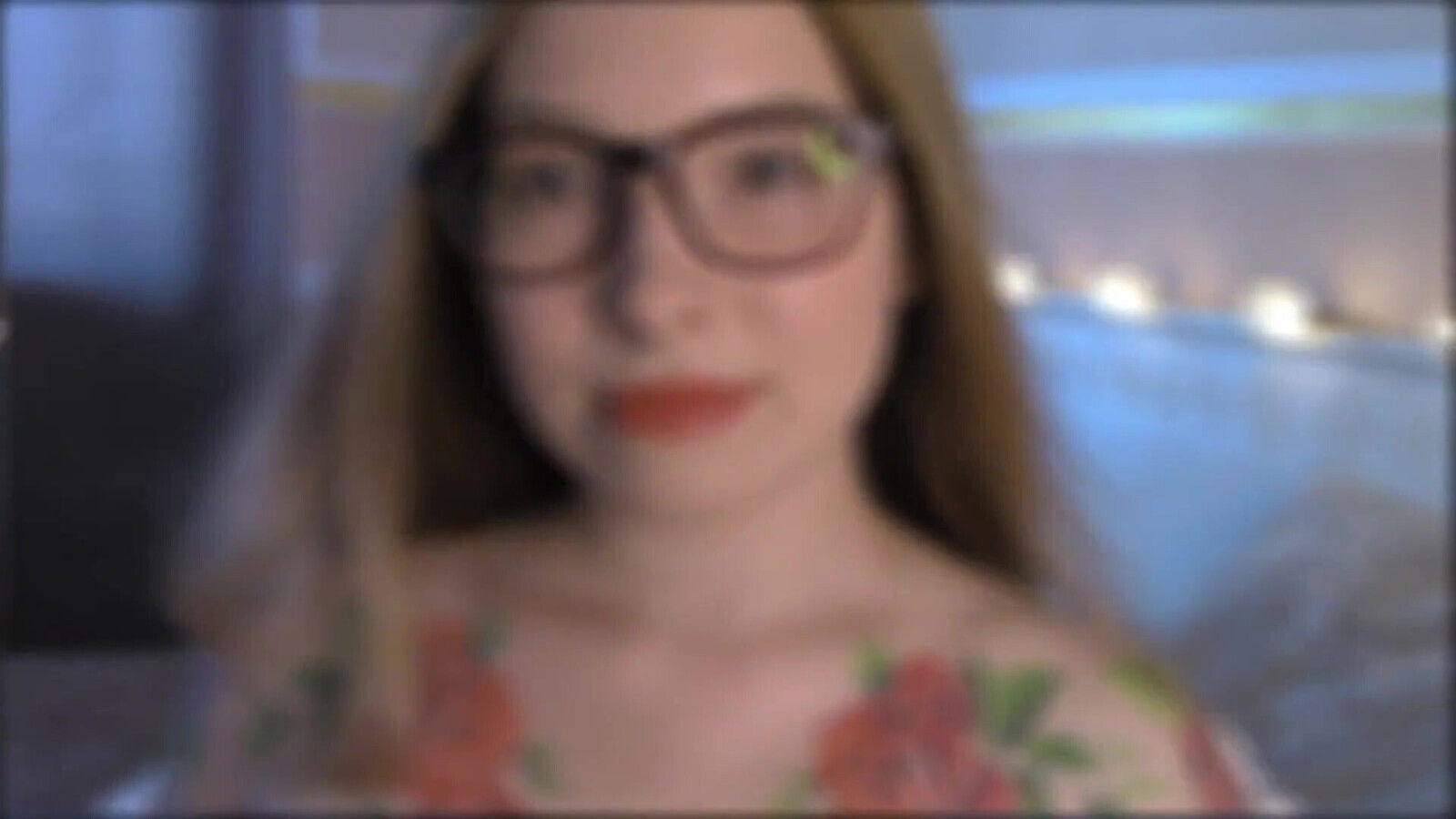 Very Beautiful Erotic Video Beauty Masturbates Pussy Shows