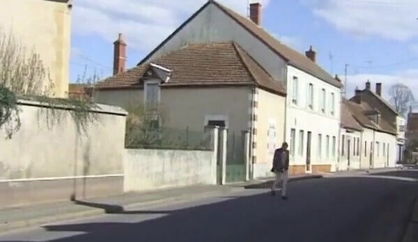 French Hairdresser Pussy Fucked Work