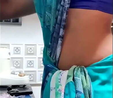 Indian housewife gets Fucked hard blowjob