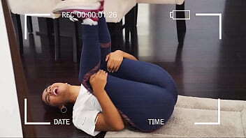 Lesslie polinesia Karen polinesia culo upskirt