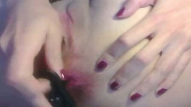 Anal Plug Orgasm - Amateur Girl's Homemade Video