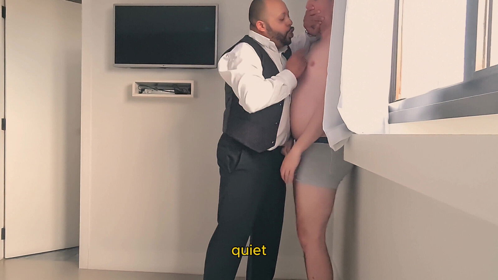 Bearzinho Black - the Debt Collector's Bondage Interrogation