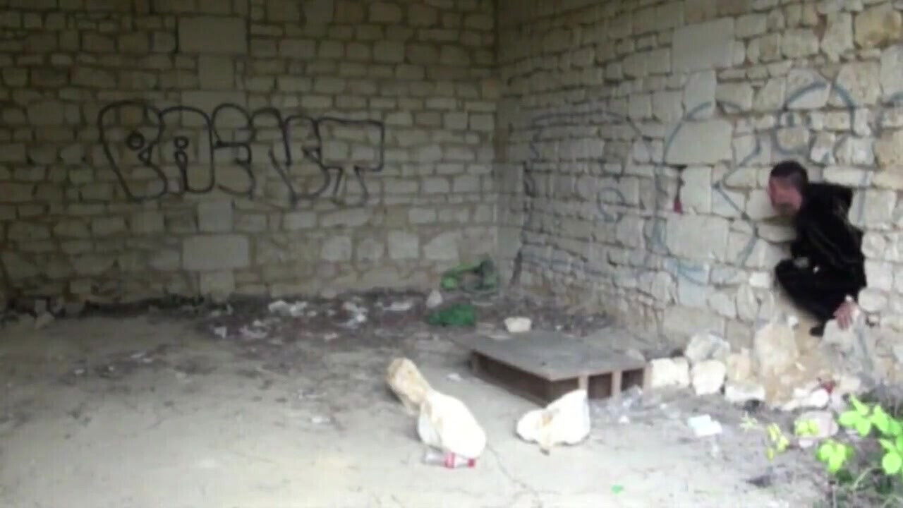 Enzo fucked by Stany falcone outdoor