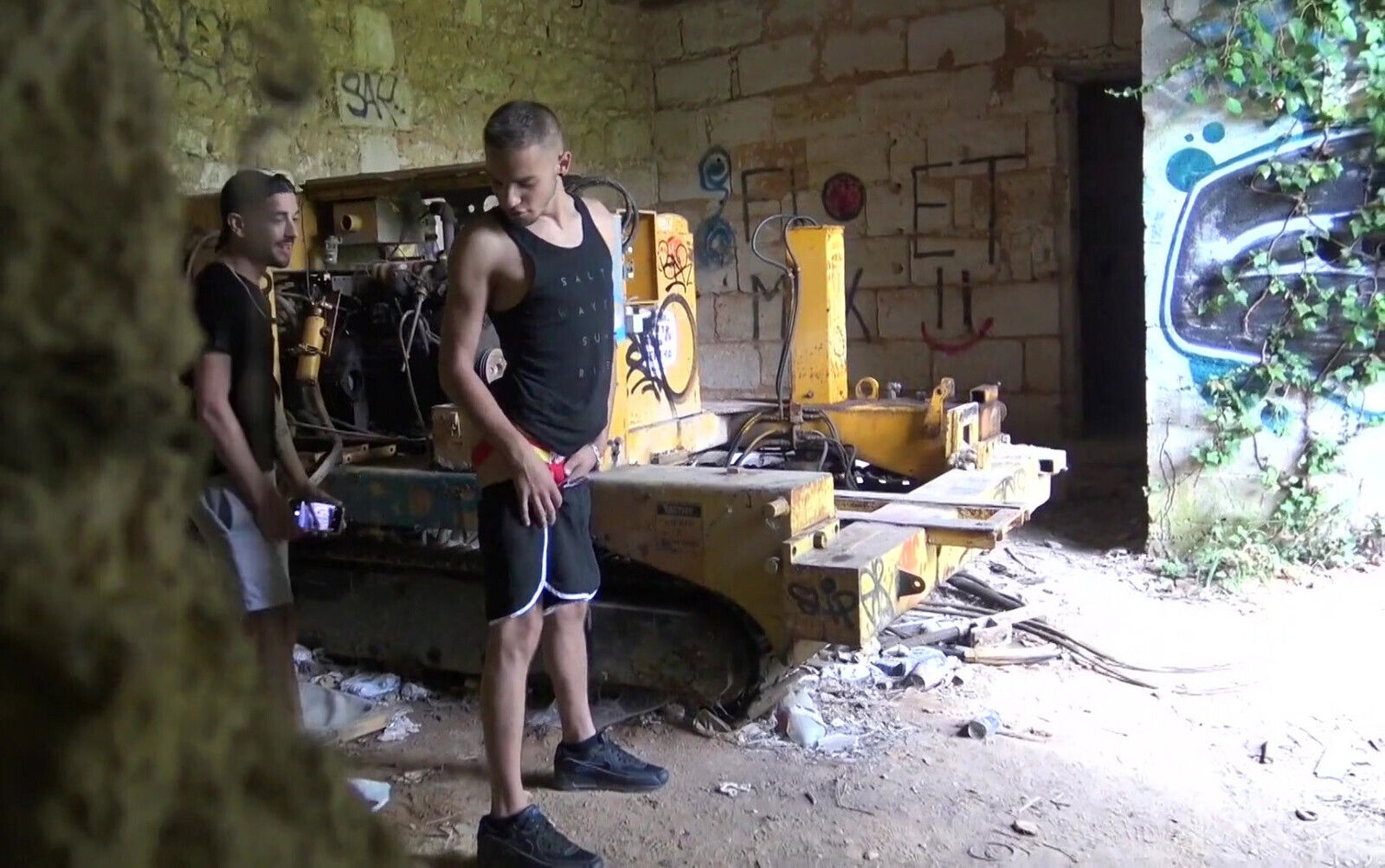 French twink Kevin Ass used raw by young straight boy curious