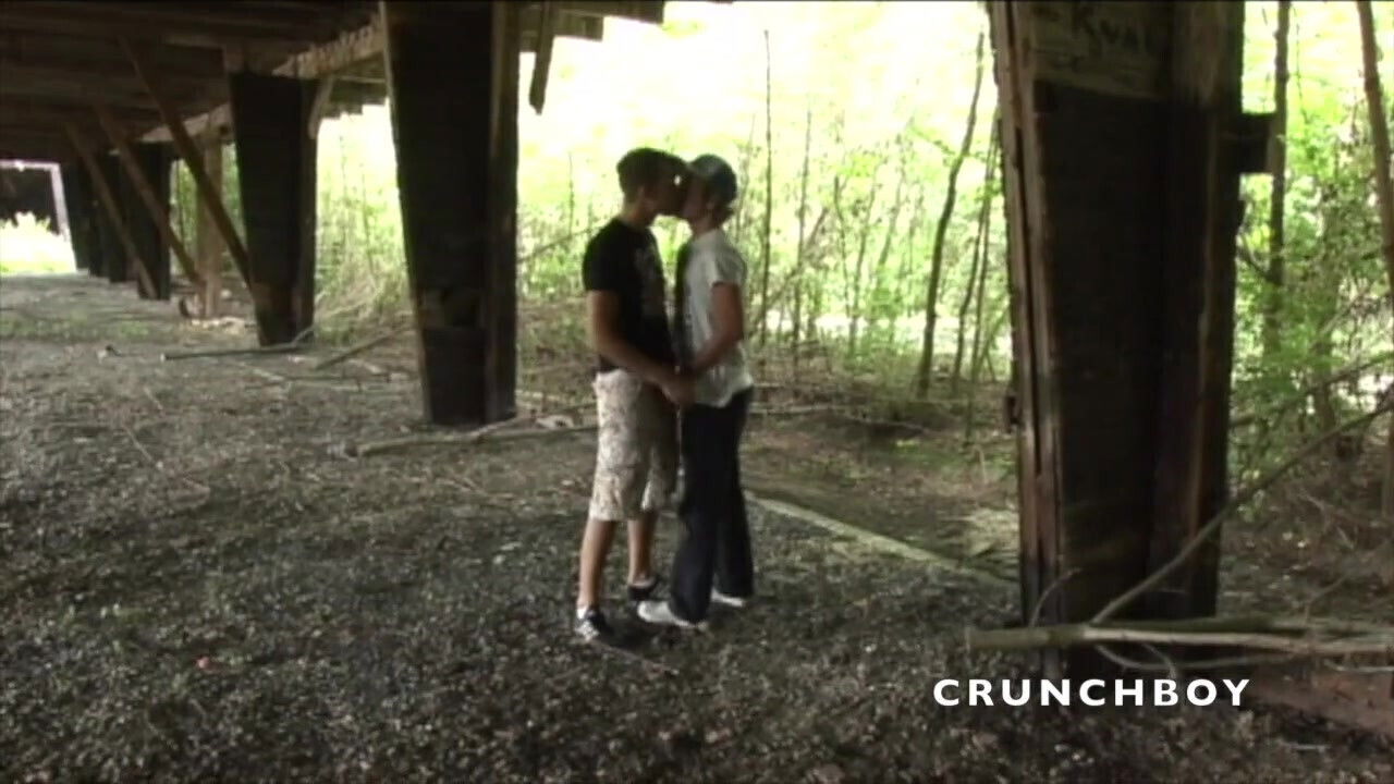 Two sexy twinks fucking in the forest