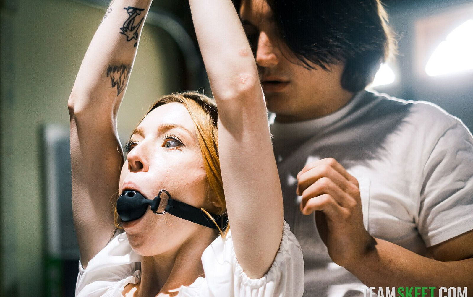 Her Stepbrother Already Got a Taste of Her Pussy, Now It's Her Stepdad's Turn