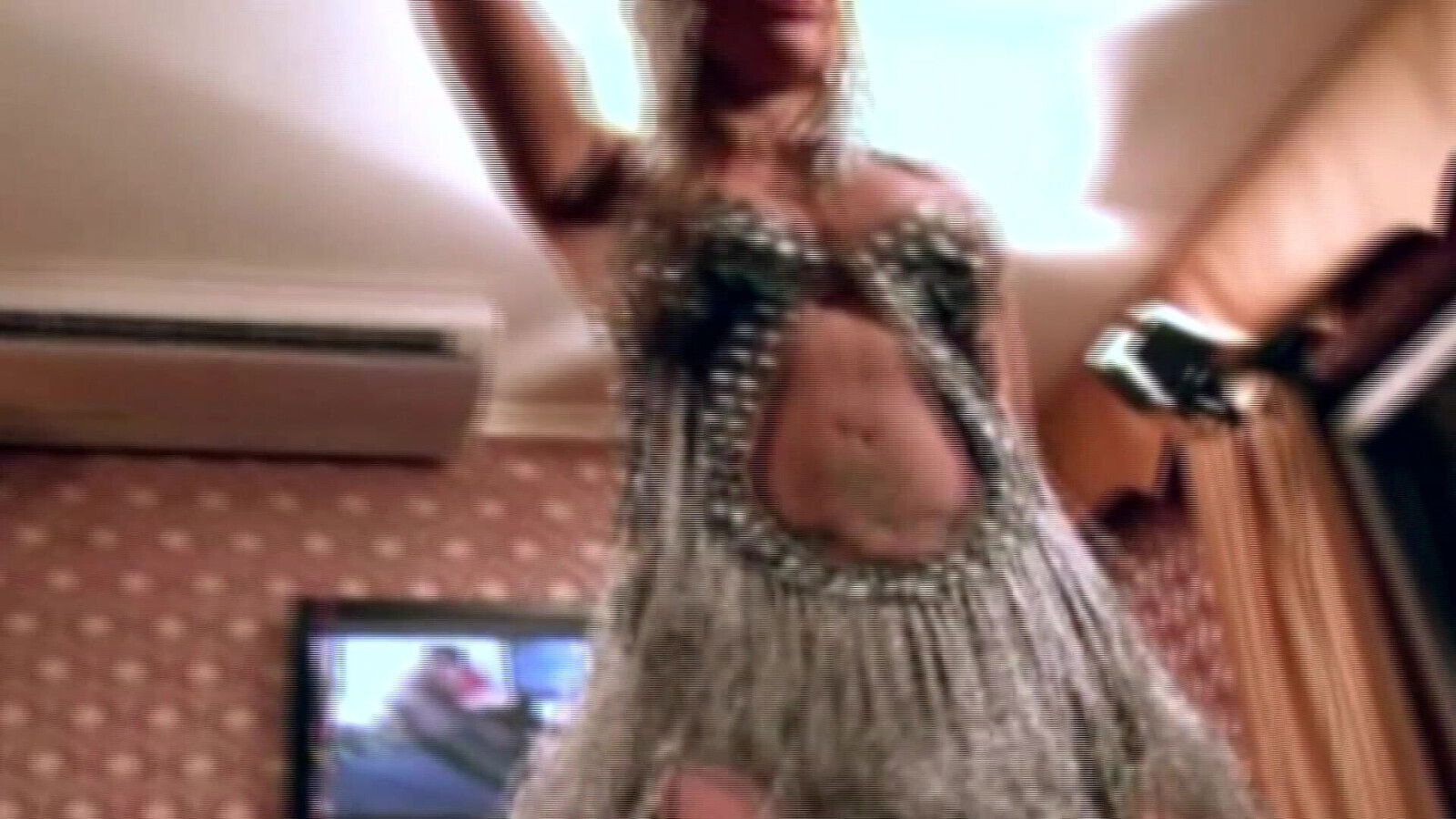 Fat German blonde granny shows her oral skills