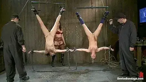 Jessie Cox Submits With Wenona