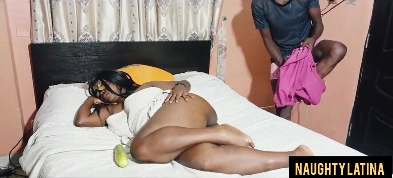 She Had No Money so She Offer Hot Sex to Pay House Rent with Her Landlord